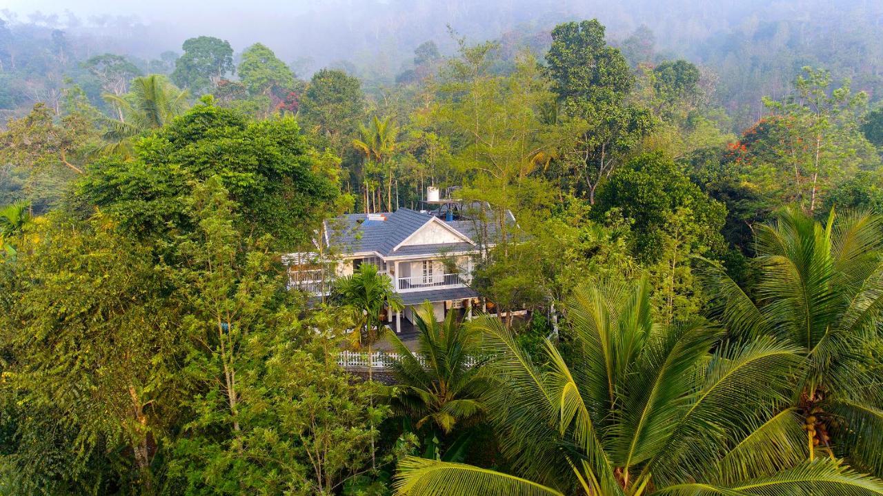 Alencherry Plantation Homestay Thekkady Exterior foto